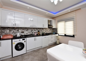 عقارات للبيع في مركز الانيا - دوبلكس مفروشة -3 غرف وصالة .