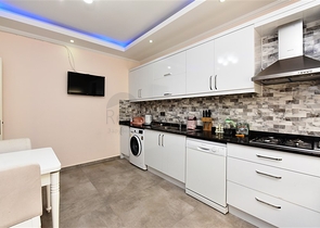 عقارات للبيع في مركز الانيا - دوبلكس مفروشة -3 غرف وصالة .