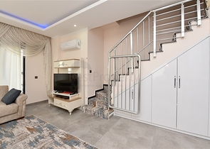 عقارات للبيع في مركز الانيا - دوبلكس مفروشة -3 غرف وصالة .