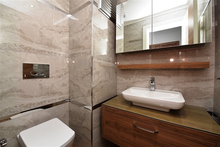 شقق للبيع في مركز الانيا - 3 غرف وصالة مع مطبخ منفصل -مجمع فاخر 