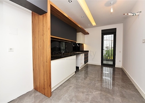 شقق للبيع في مركز الانيا - 3 غرف وصالة مع مطبخ منفصل -مجمع فاخر 