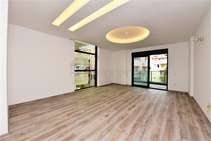 عقارات للبيع في مركز الانيا -دوبلكس 3 غرف وصالة -مجمع حديث 