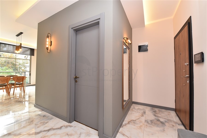 شاطئ كليوباترا - شقة 2 غرفة وصالة ضمن مجمع حديث -في مركز الانيا 