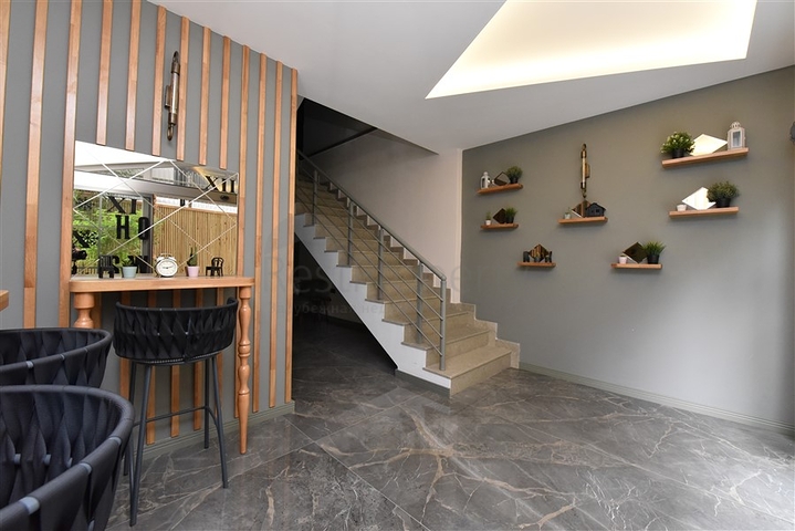 شاطئ كليوباترا - شقة 2 غرفة وصالة ضمن مجمع حديث -في مركز الانيا 