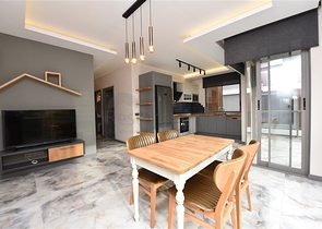 شاطئ كليوباترا - شقة 2 غرفة وصالة ضمن مجمع حديث -في مركز الانيا 