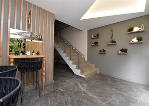 شاطئ كليوباترا - شقة 2 غرفة وصالة ضمن مجمع حديث -في مركز الانيا 