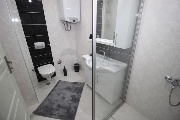 شقة 3 غرف وصالة في محمودلار - مفروشة بالكامل - مطبخ منفصل - الانيا 