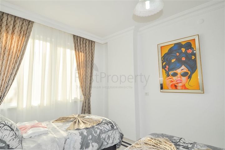 شقق قريبة من البحر في الانيا - غرفتين وصالة -اثاث جديد -في محمودلار 