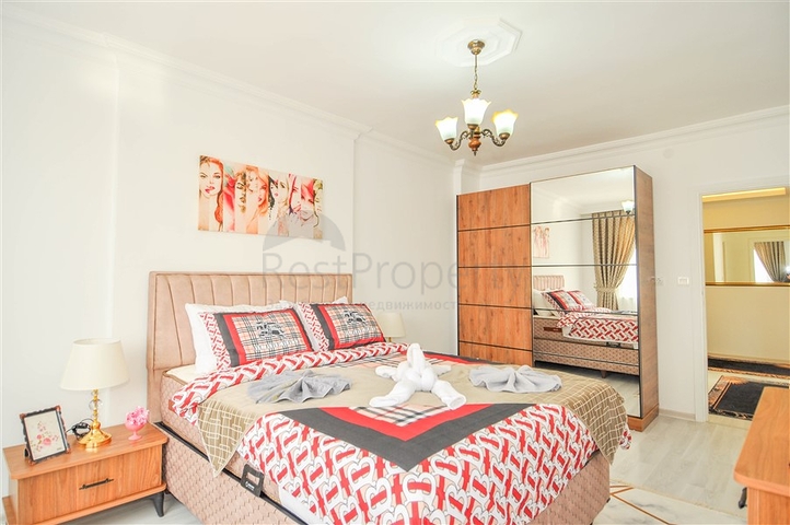 شقق قريبة من البحر في الانيا - غرفتين وصالة -اثاث جديد -في محمودلار 