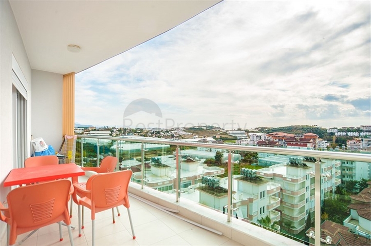 اطلالة بحر - شقة للبيع ضمن مجمع يضم كافة الخدمات في افسلار / الانيا 