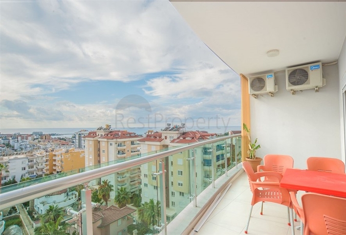 اطلالة بحر - شقة للبيع ضمن مجمع يضم كافة الخدمات في افسلار / الانيا 