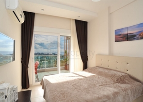 اطلالة بحر - شقة للبيع ضمن مجمع يضم كافة الخدمات في افسلار / الانيا 