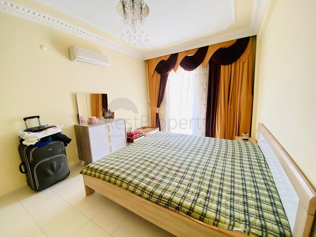 عقارات للبيع في مركز الانيا - شقة 2 غرفة وصالة مفروشة .