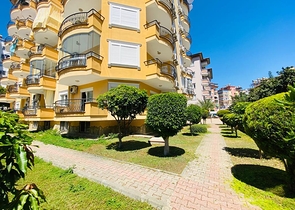 عقارات للبيع في مركز الانيا - شقة 2 غرفة وصالة مفروشة .