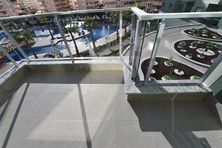 شقق للبيع في مجمع فاخر في الانيا - غرفة وصالة -في محمودلار 