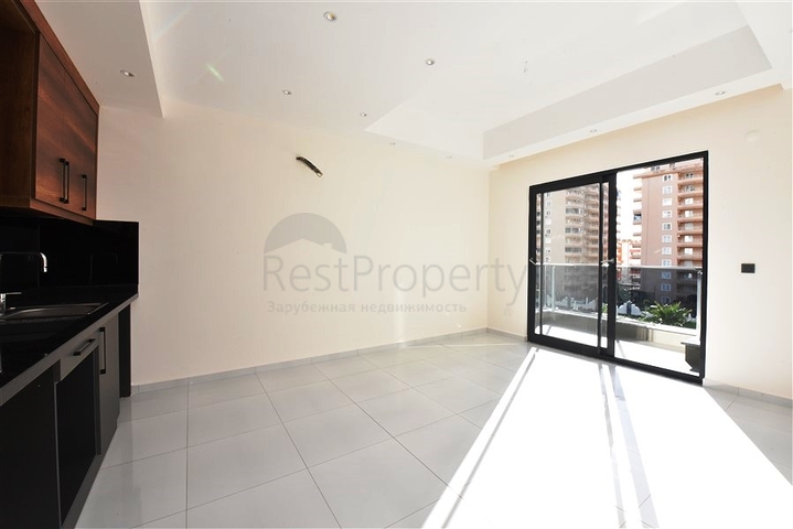 شقق للبيع في مجمع فاخر في الانيا - غرفة وصالة -في محمودلار 