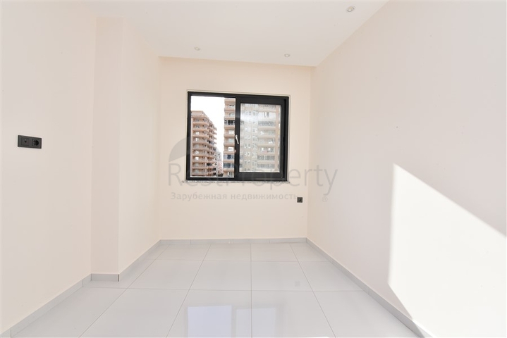 شقق للبيع في مجمع فاخر في الانيا - غرفة وصالة -في محمودلار 