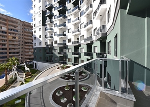 شقق للبيع في مجمع فاخر في الانيا - غرفة وصالة -في محمودلار 