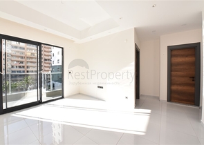 شقق للبيع في مجمع فاخر في الانيا - غرفة وصالة -في محمودلار 