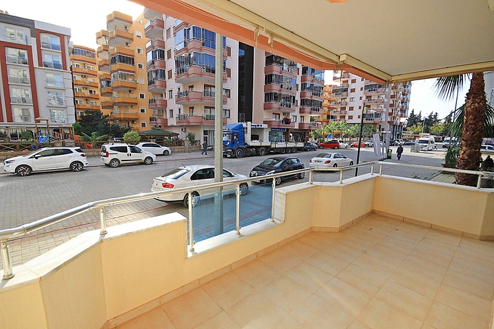 قريبة من البحر - شقة 2 غرفة وصالة مفروشة -في محمودلار / الانيا 