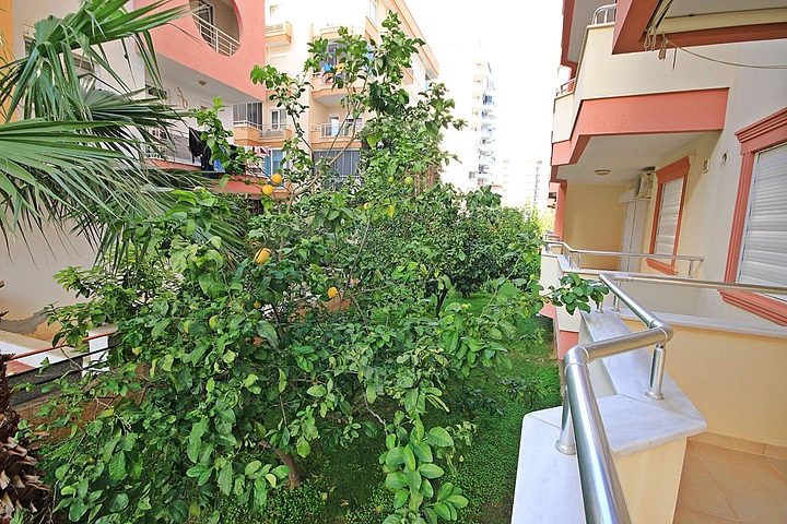 قريبة من البحر - شقة 2 غرفة وصالة مفروشة -في محمودلار / الانيا 