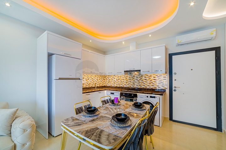 مجمعات سكنية فاخرة في الانيا - شقة غرفة وصالة مفروشة -محمودلار 