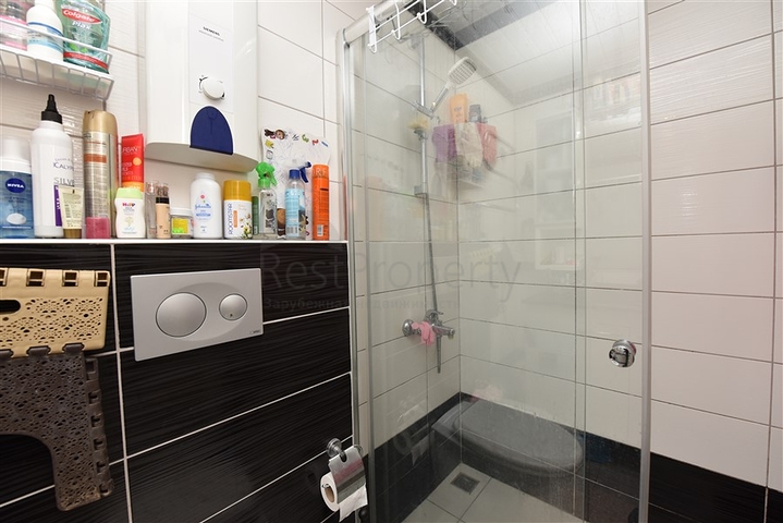 عقارات للبيع في الانيا -ضمن مجمع فاخر -شقة غرفة وصالة مفروشة -افسلار / الانيا 