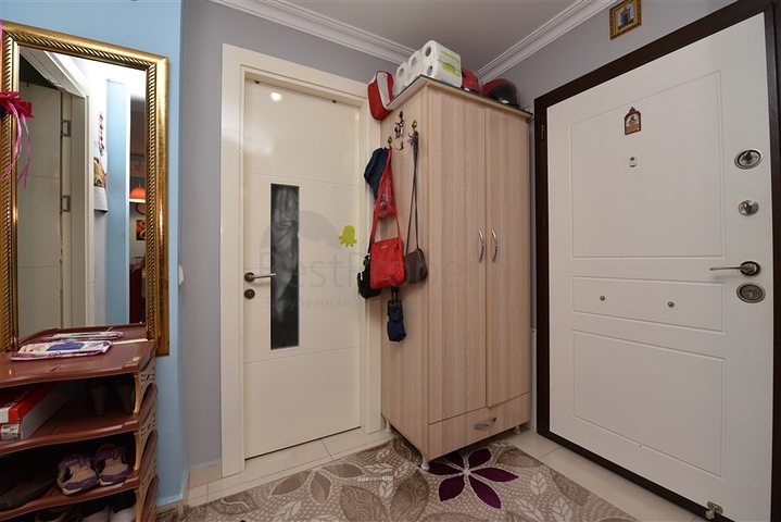 عقارات للبيع في الانيا -ضمن مجمع فاخر -شقة غرفة وصالة مفروشة -افسلار / الانيا 