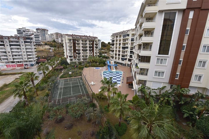 عقارات للبيع في الانيا -ضمن مجمع فاخر -شقة غرفة وصالة مفروشة -افسلار / الانيا 