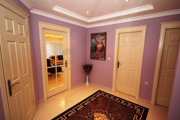 شقق واسعة للبيع  في الانيا -اطلالة بحر ضمن مجمع سكني -2 غرفة وصالة -في محمودلار / الانيا 