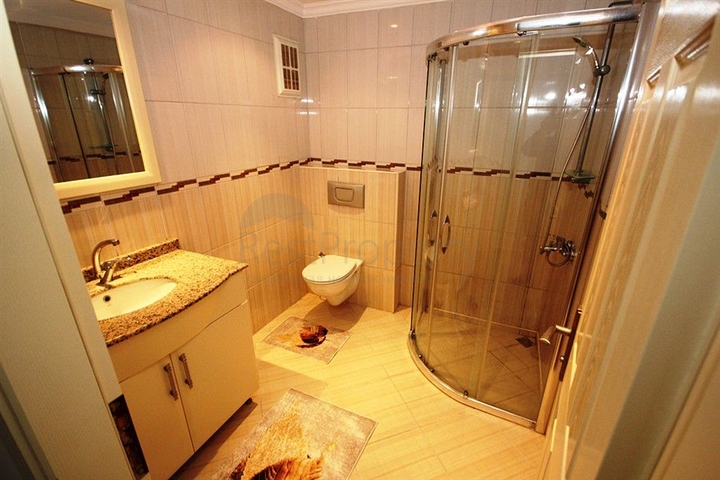 شقق واسعة للبيع  في الانيا -اطلالة بحر ضمن مجمع سكني -2 غرفة وصالة -في محمودلار / الانيا 