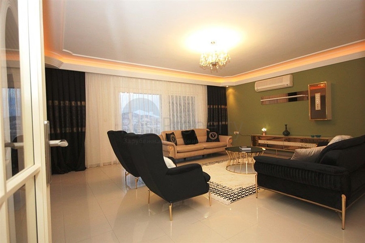 شقق واسعة للبيع  في الانيا -اطلالة بحر ضمن مجمع سكني -2 غرفة وصالة -في محمودلار / الانيا 