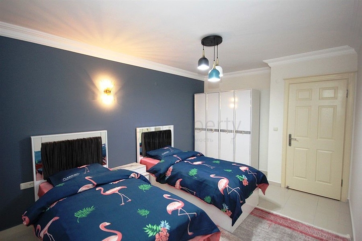 شقق واسعة للبيع  في الانيا -اطلالة بحر ضمن مجمع سكني -2 غرفة وصالة -في محمودلار / الانيا 