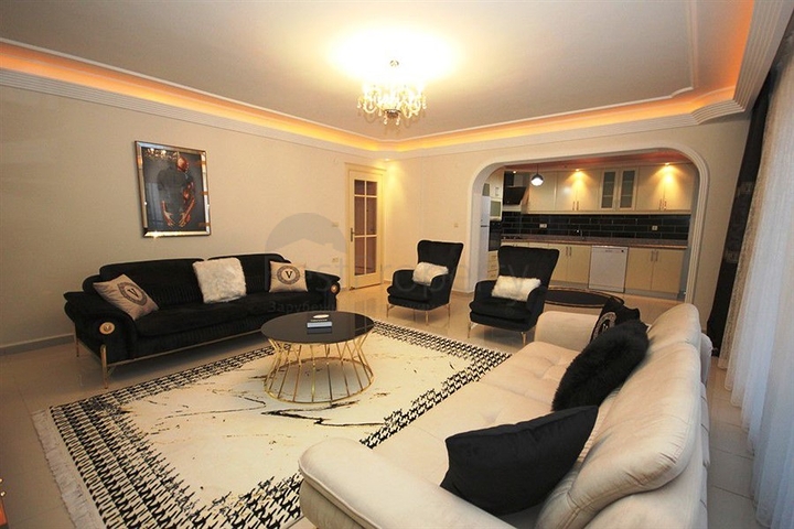 شقق واسعة للبيع  في الانيا -اطلالة بحر ضمن مجمع سكني -2 غرفة وصالة -في محمودلار / الانيا 