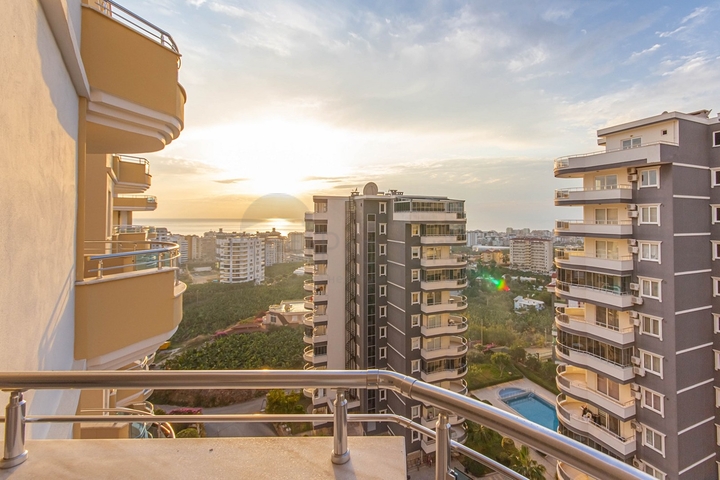 شقق واسعة للبيع  في الانيا -اطلالة بحر ضمن مجمع سكني -2 غرفة وصالة -في محمودلار / الانيا 