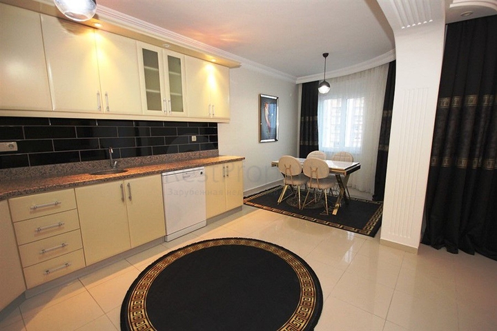 شقق واسعة للبيع  في الانيا -اطلالة بحر ضمن مجمع سكني -2 غرفة وصالة -في محمودلار / الانيا 