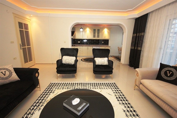 شقق واسعة للبيع  في الانيا -اطلالة بحر ضمن مجمع سكني -2 غرفة وصالة -في محمودلار / الانيا 