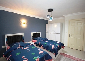 شقق واسعة للبيع  في الانيا -اطلالة بحر ضمن مجمع سكني -2 غرفة وصالة -في محمودلار / الانيا 