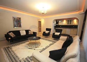 شقق واسعة للبيع  في الانيا -اطلالة بحر ضمن مجمع سكني -2 غرفة وصالة -في محمودلار / الانيا 