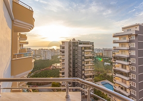 شقق واسعة للبيع  في الانيا -اطلالة بحر ضمن مجمع سكني -2 غرفة وصالة -في محمودلار / الانيا 