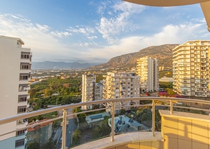 شقق واسعة للبيع  في الانيا -اطلالة بحر ضمن مجمع سكني -2 غرفة وصالة -في محمودلار / الانيا 