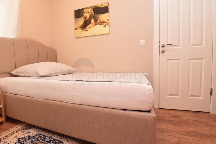 فيلات للبيع في الانيا - 3 غرف وصالة مفروشة -في اوبا / الانيا 