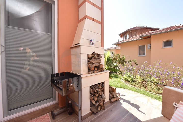 فيلات للبيع في الانيا - 3 غرف وصالة مفروشة -في اوبا / الانيا 