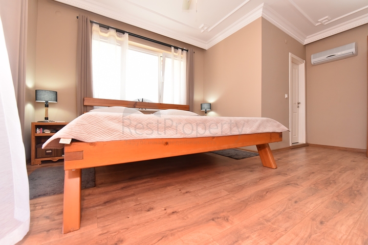 فيلات للبيع في الانيا - 3 غرف وصالة مفروشة -في اوبا / الانيا 