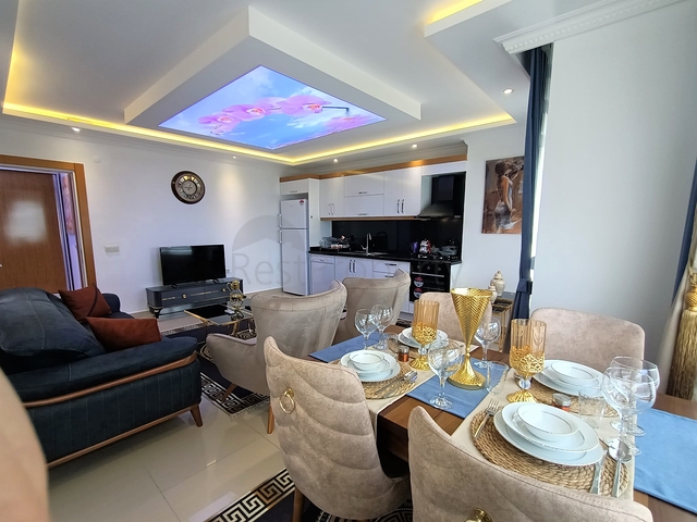 شقق اطلالة بحر في الانيا - غرفة وصالة واسعة -في محمودلار 