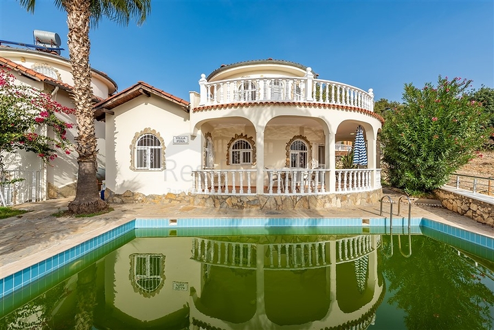 فلل باسعار منخفضة في الانيا - مستقلة مع مسبح خاص -في افسلار / الانيا 