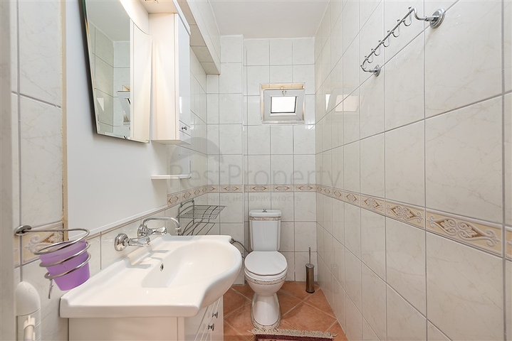 فلل باسعار منخفضة في الانيا - مستقلة مع مسبح خاص -في افسلار / الانيا 