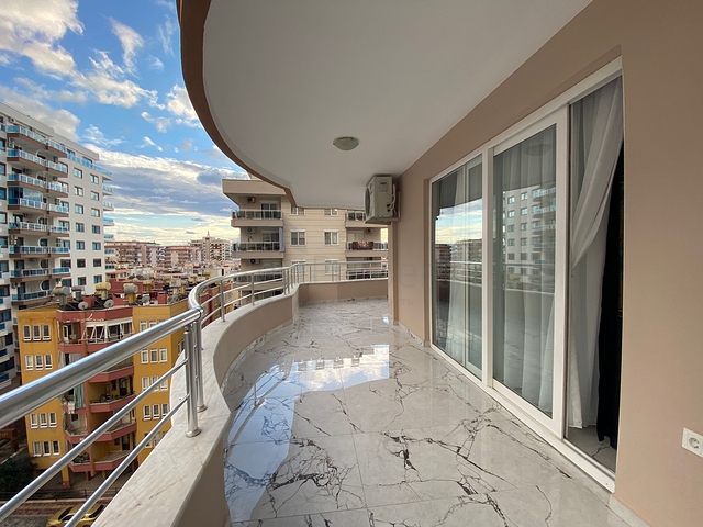 شقة عائلية واسعة في الانيا - غرفتين وصالة مفروشة -ضمن مجمع سكني -محمودلار/ الانيا 