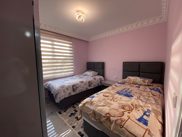 شقة عائلية واسعة في الانيا - غرفتين وصالة مفروشة -ضمن مجمع سكني -محمودلار/ الانيا 