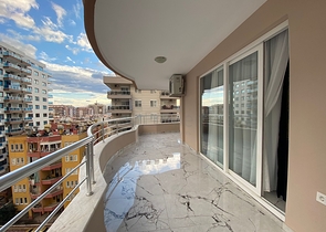 شقة عائلية واسعة في الانيا - غرفتين وصالة مفروشة -ضمن مجمع سكني -محمودلار/ الانيا 